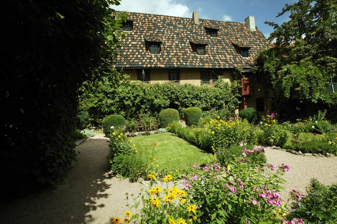 Ansicht des Bachhaus-Gartens